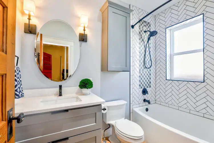 how to keep your bathroom clean everyday